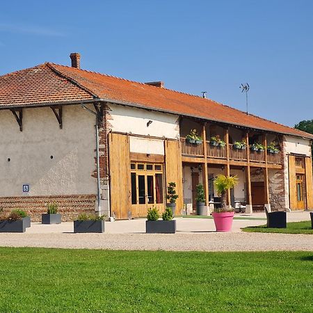 吉特阁楼度假屋 Saint-André-sur-Vieux-Jonc 外观 照片