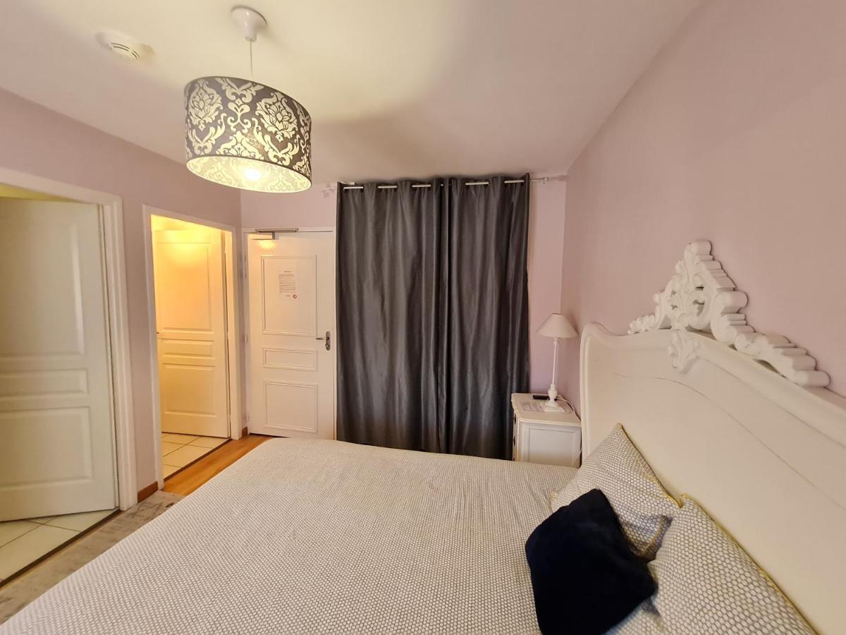 吉特阁楼度假屋 Saint-André-sur-Vieux-Jonc 外观 照片